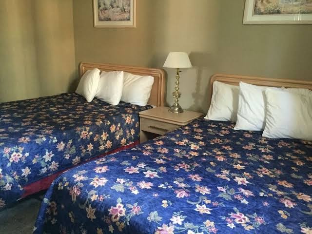 Room 9