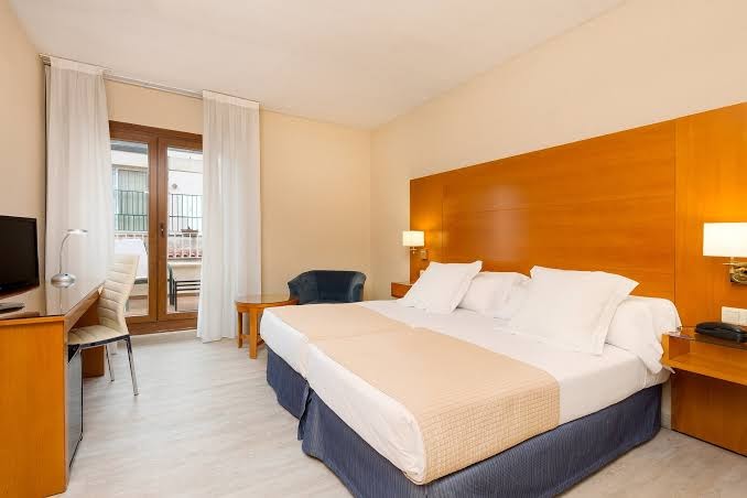Room 1