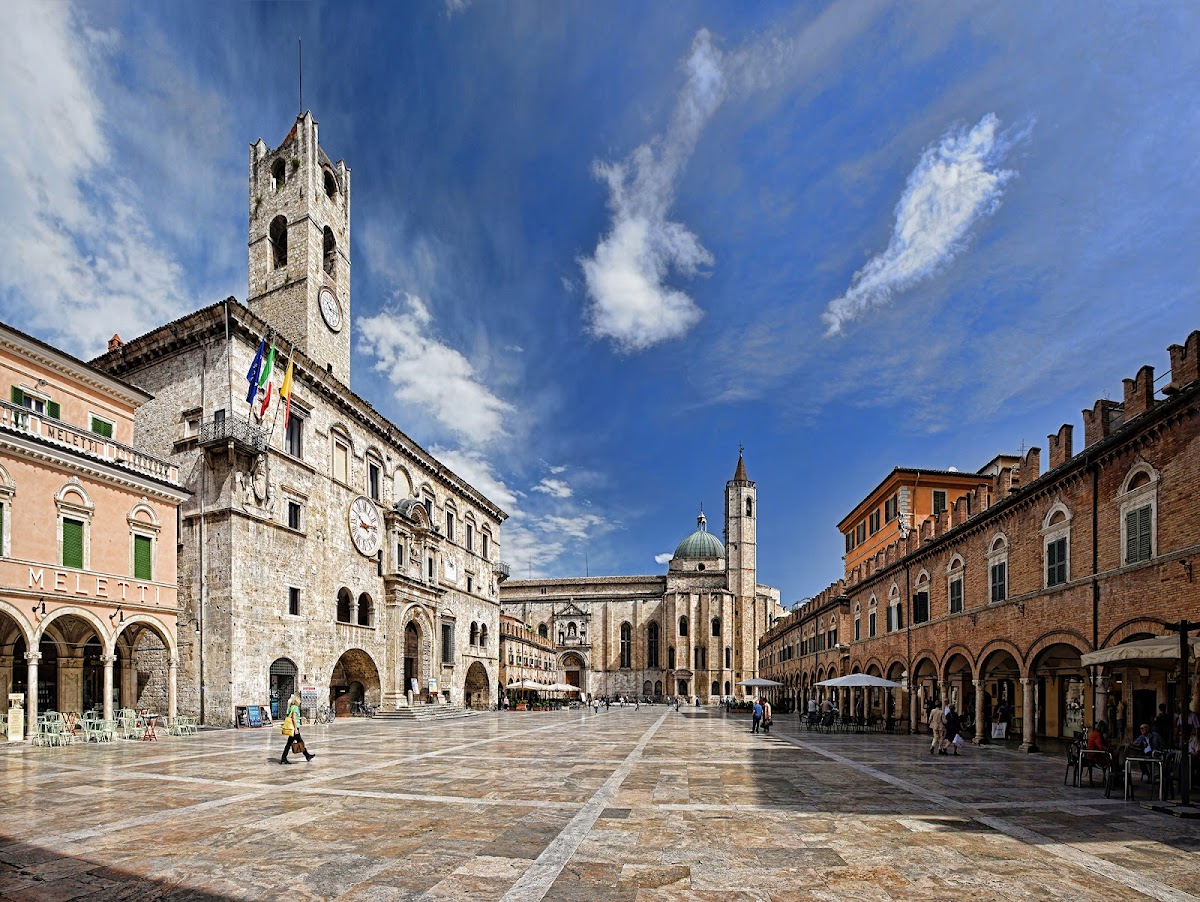 Piazza del Popolo, Ascoli Piceno, AP