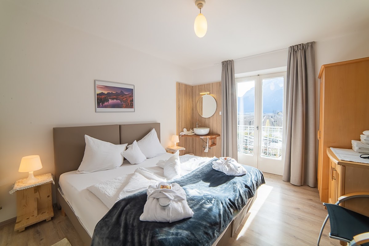 Room 1