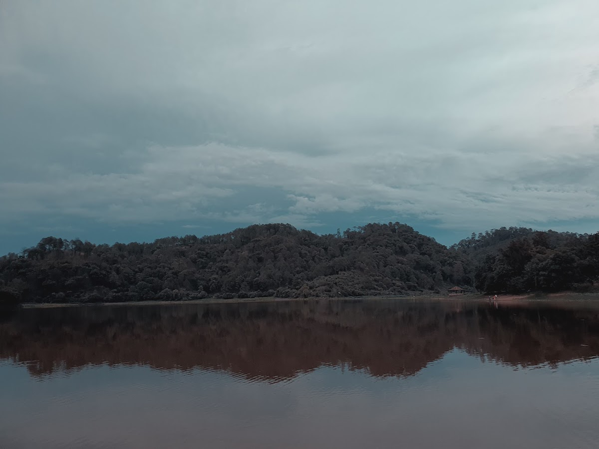 Laguna De La Magdalena