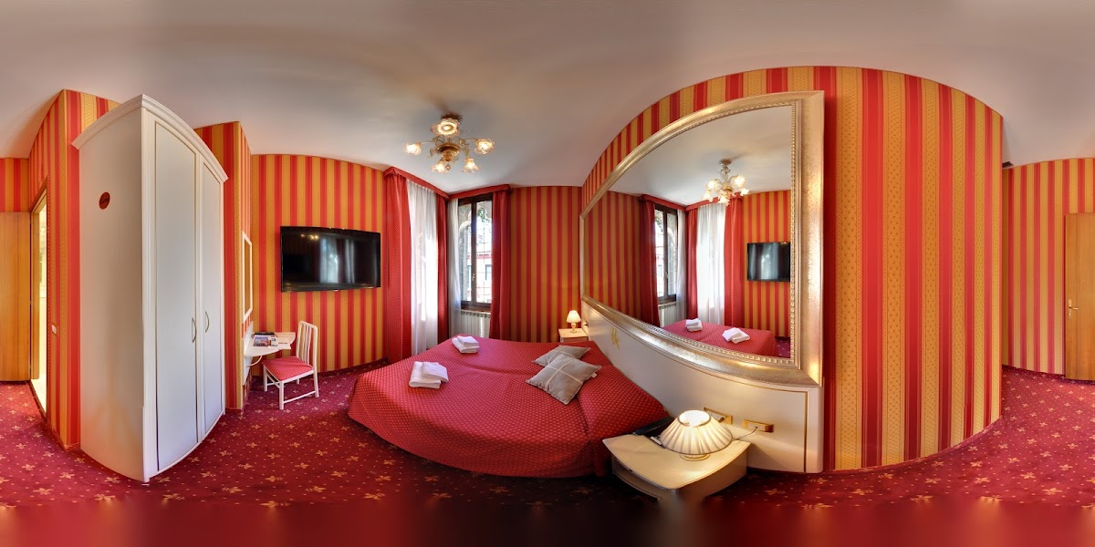 Room 8