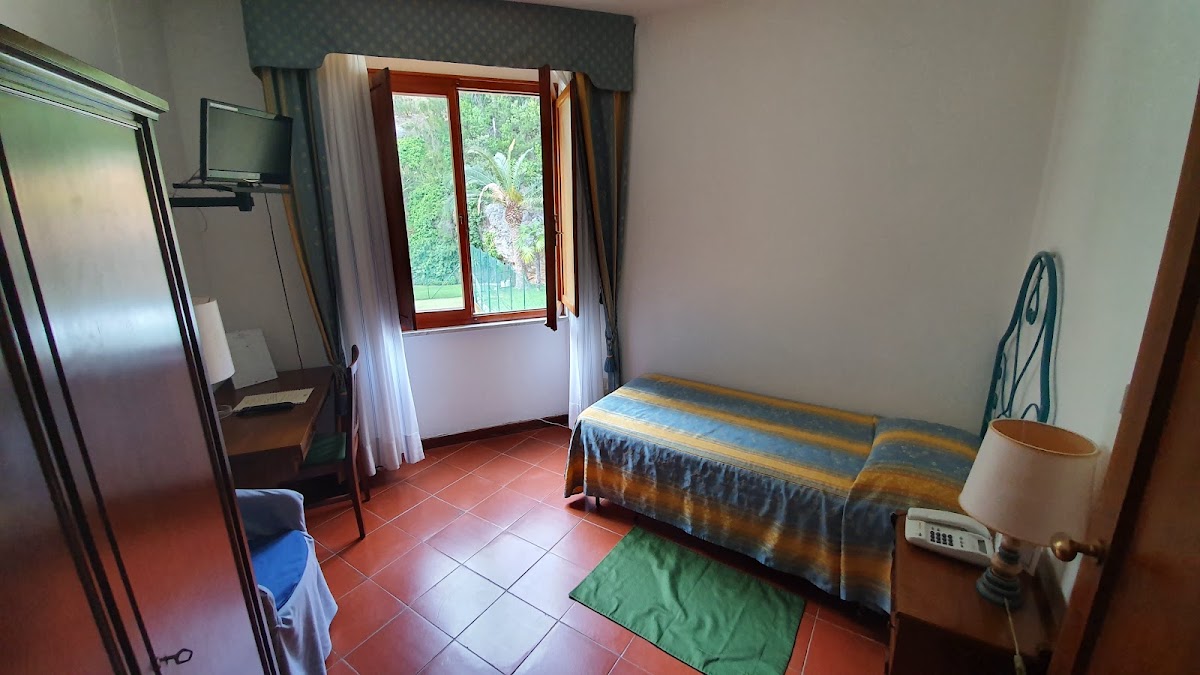 Room 10