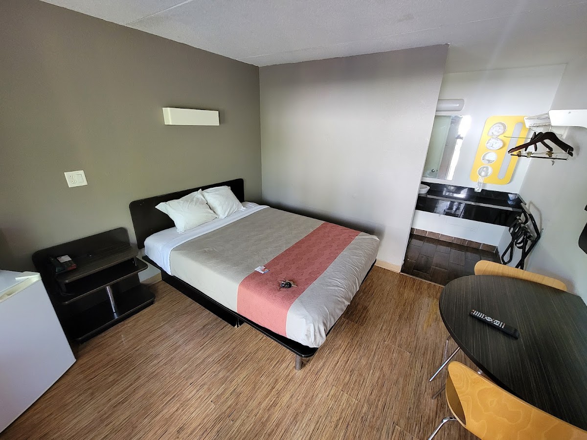 Room 1