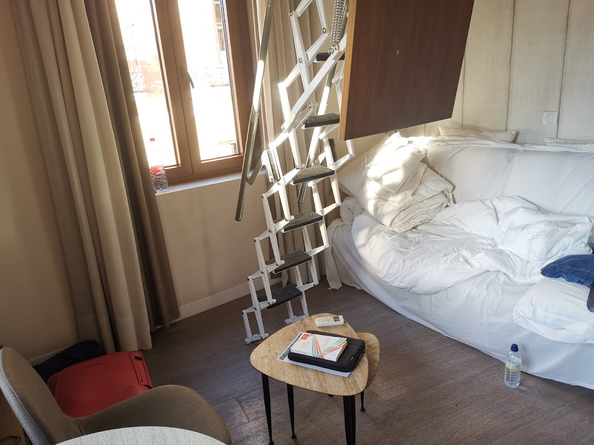 Room 5