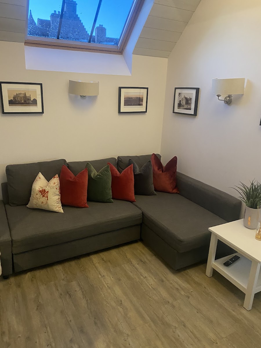Room 7