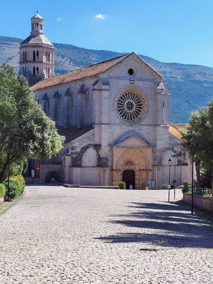 Abbazia di Fossanova