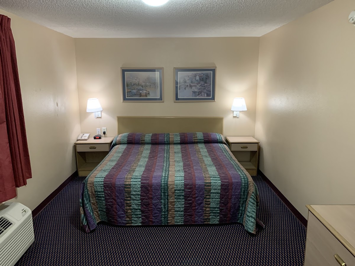 Room 9
