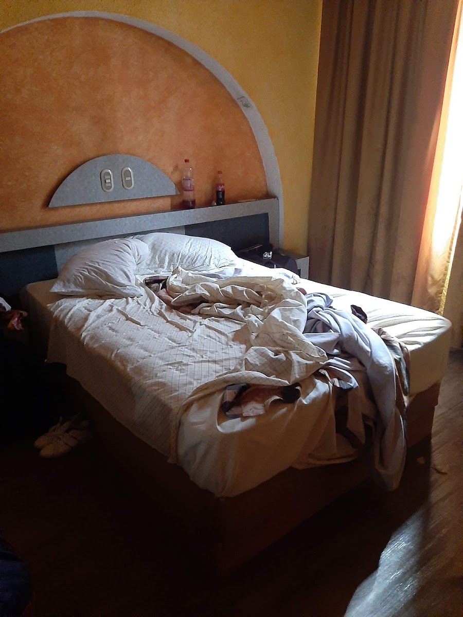 Room 5