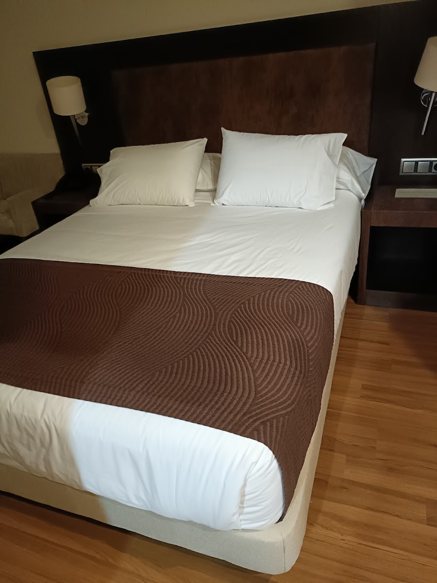 Room 4