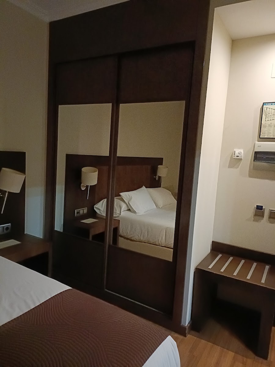 Room 5