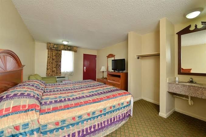 Room 6