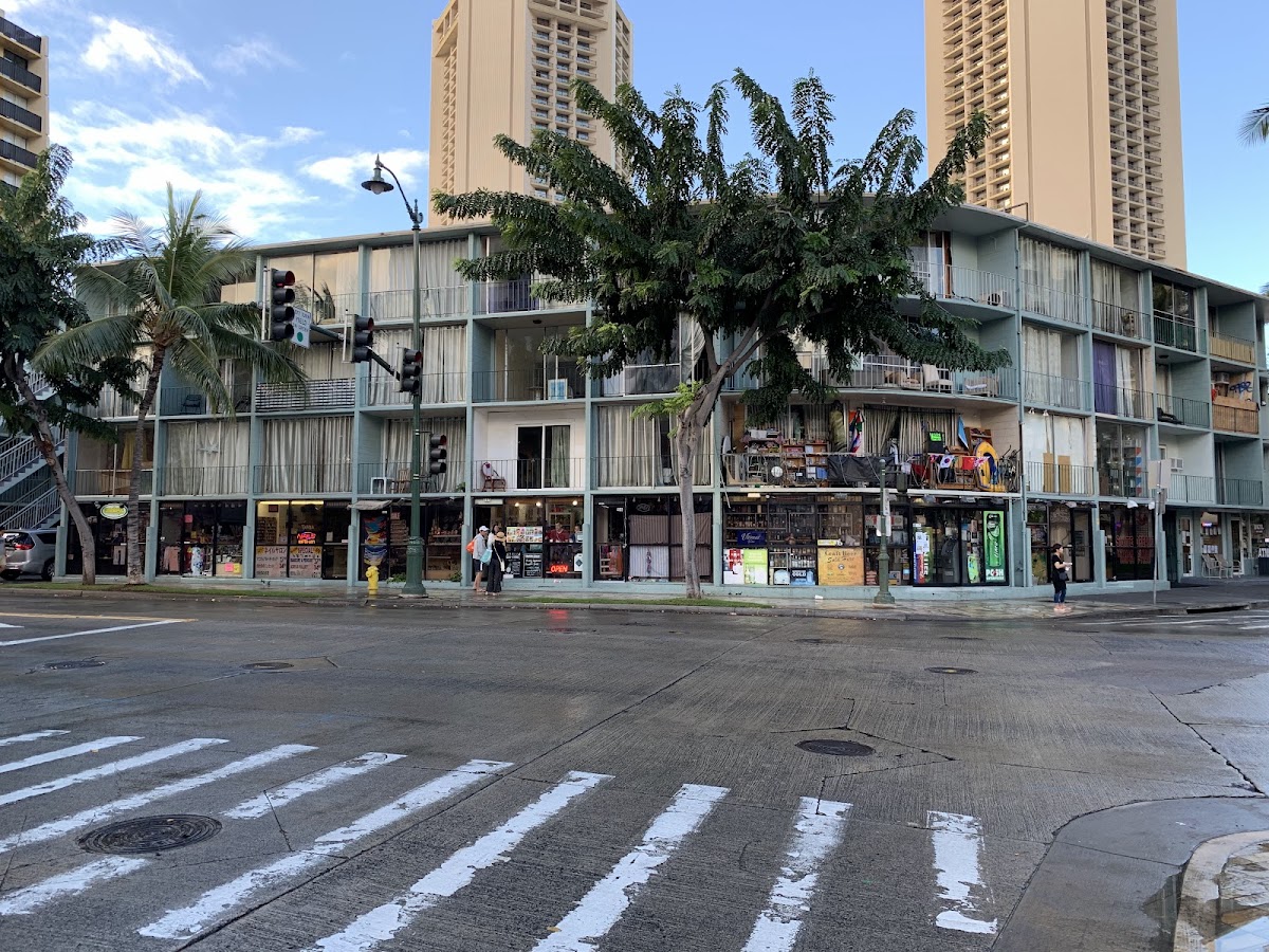 Hawaiian Ebbtide Hotel