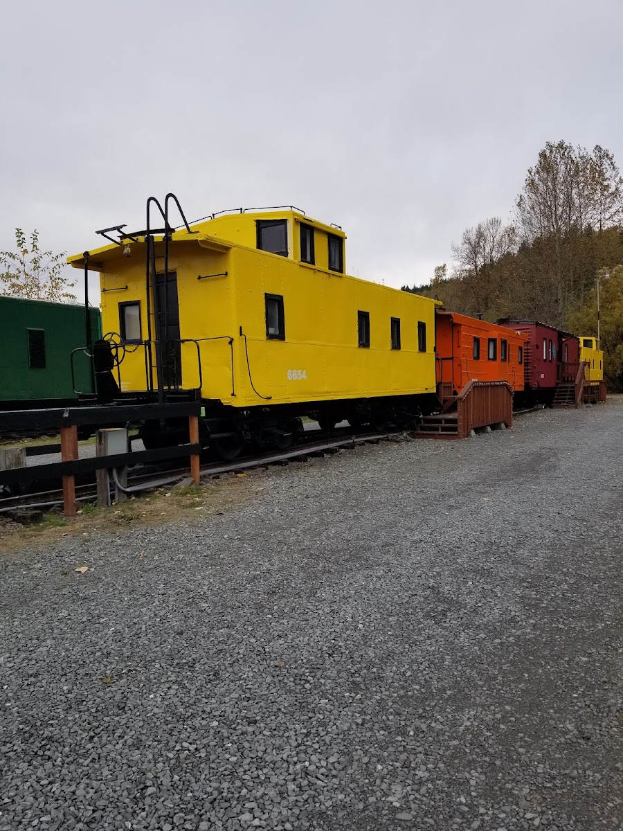 Hobo Inn Caboose Lodging