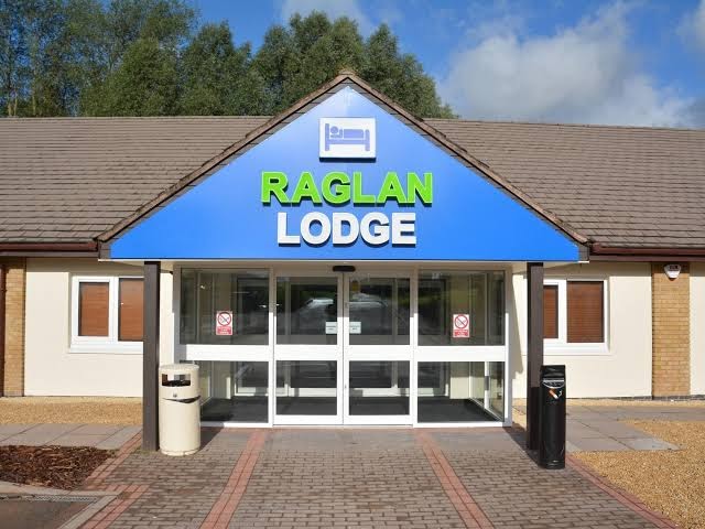 Raglan Lodge | EG Hotels