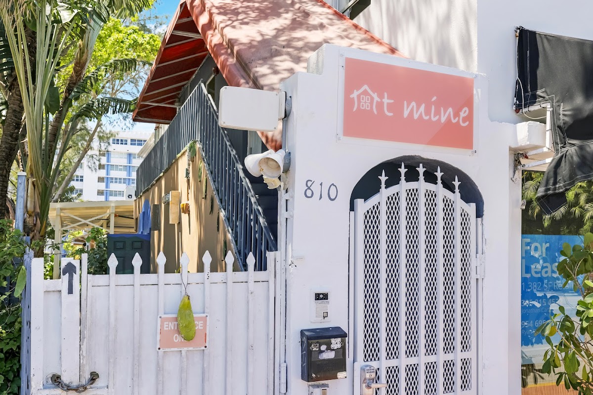 Alton Rd By At Mine Hospitaly