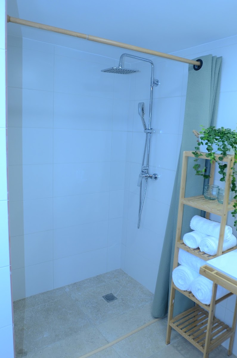 Room 7
