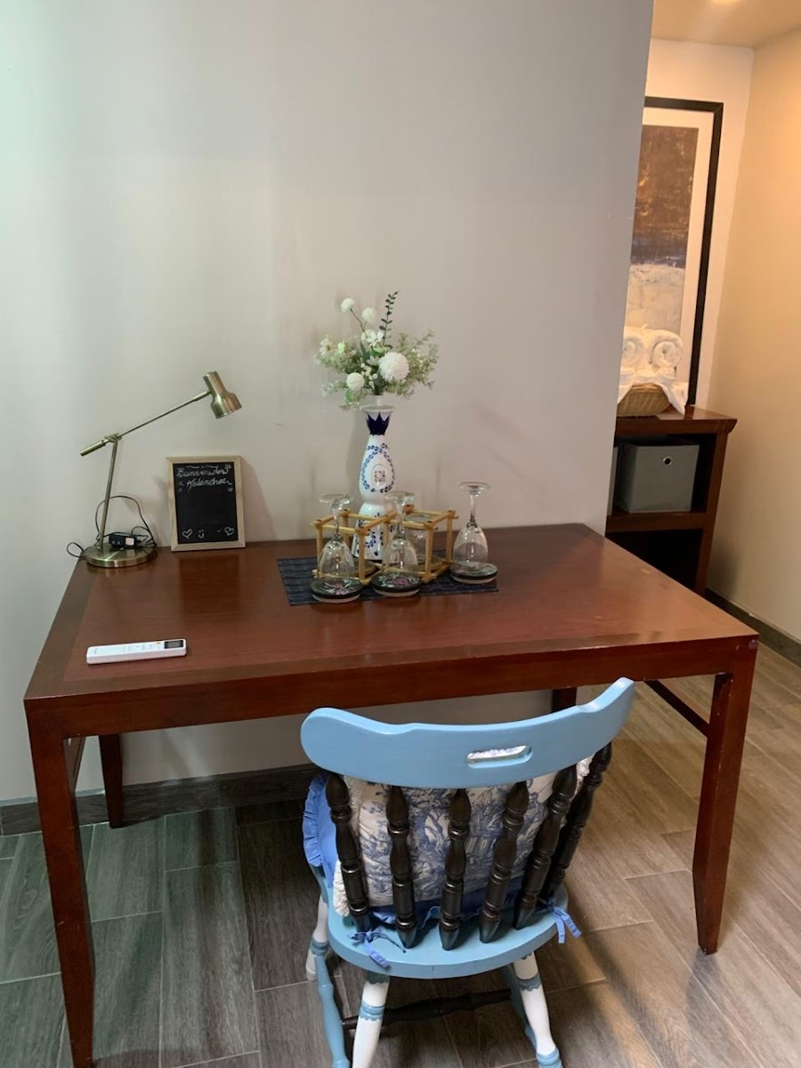Room 4