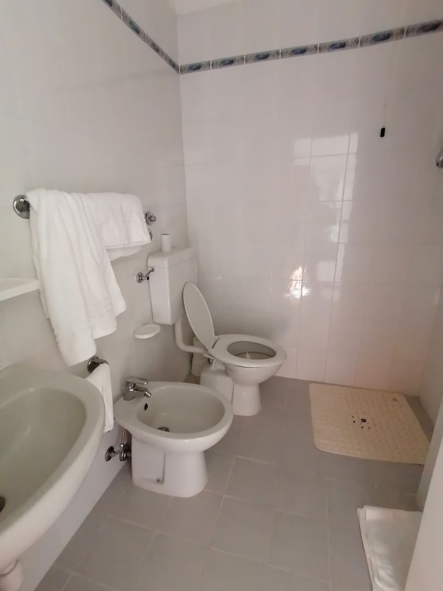 Room 9