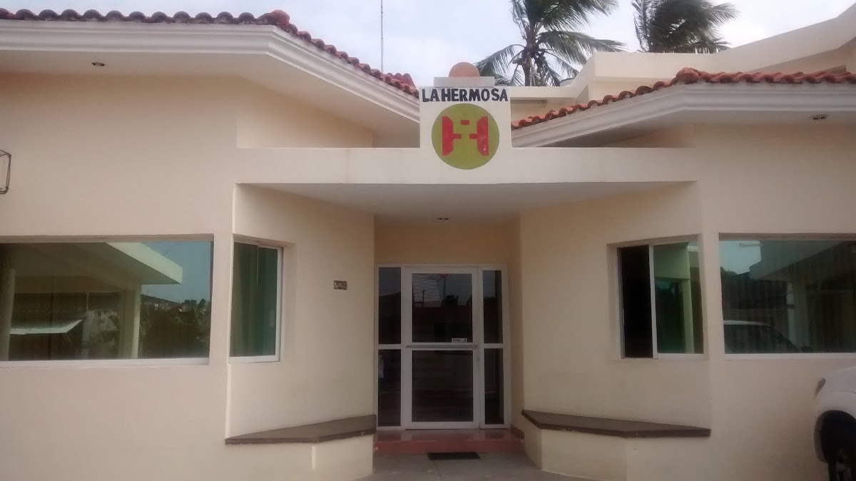 La Hermosa