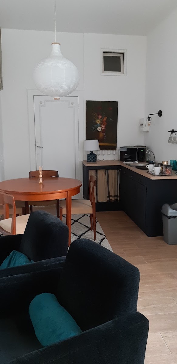Room 7