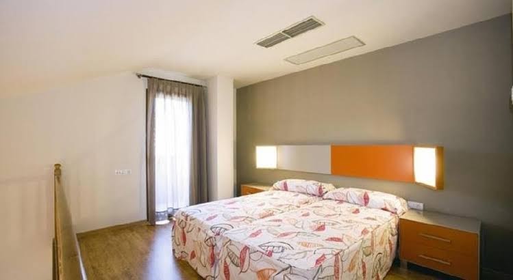 Room 1