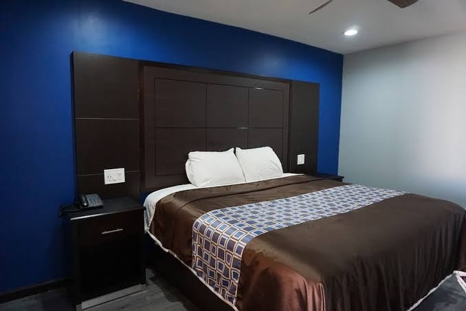 Room 6