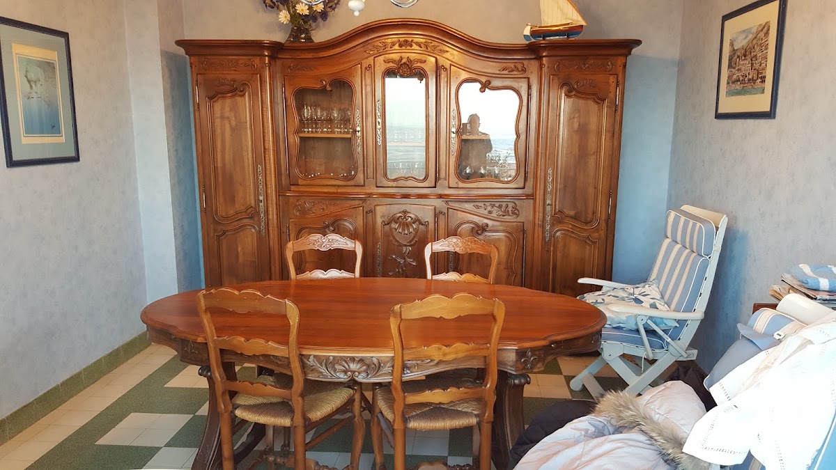 Room 2