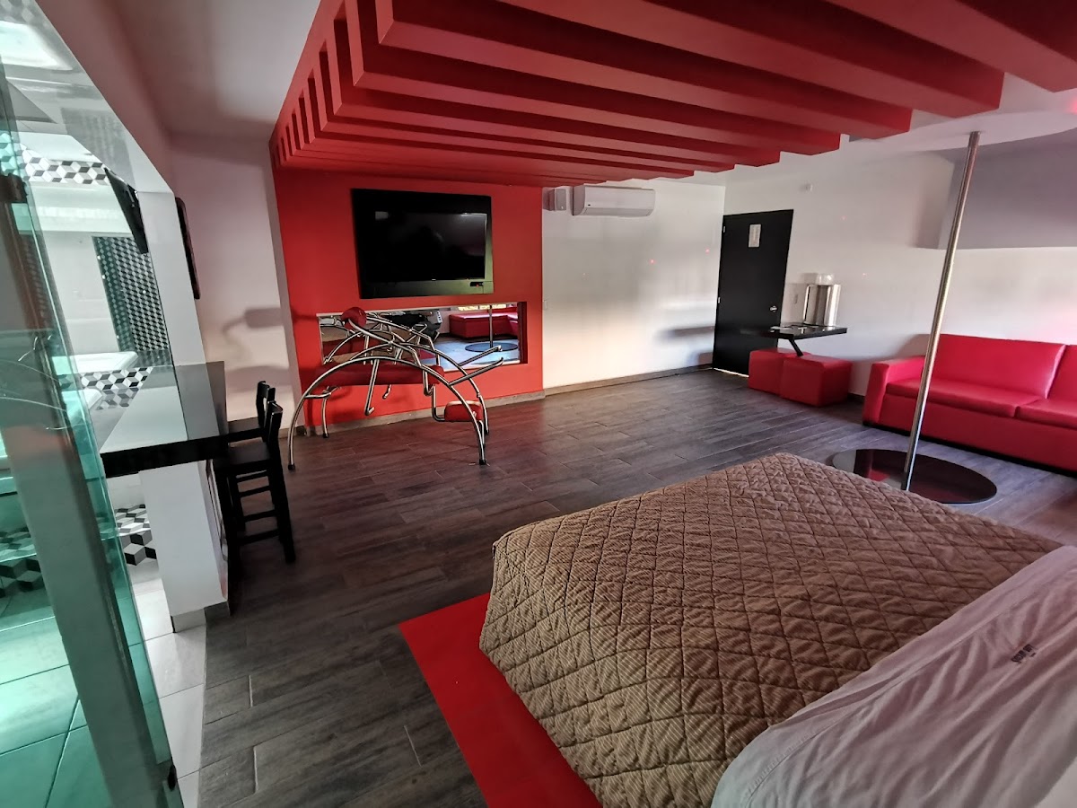Room 9