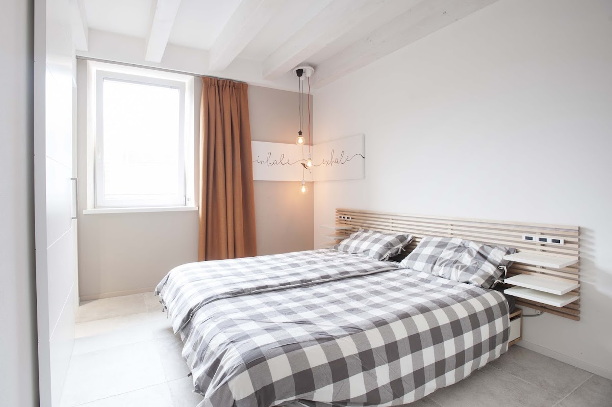 Room 1