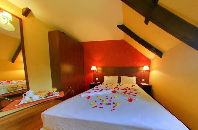 Room 1