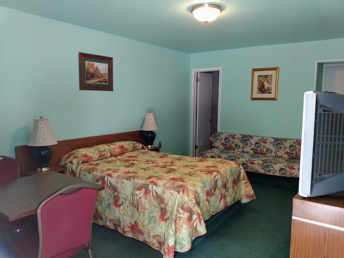 Room 8