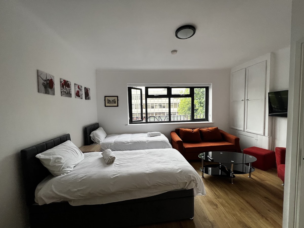 Room 9