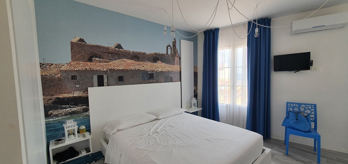 Room 1