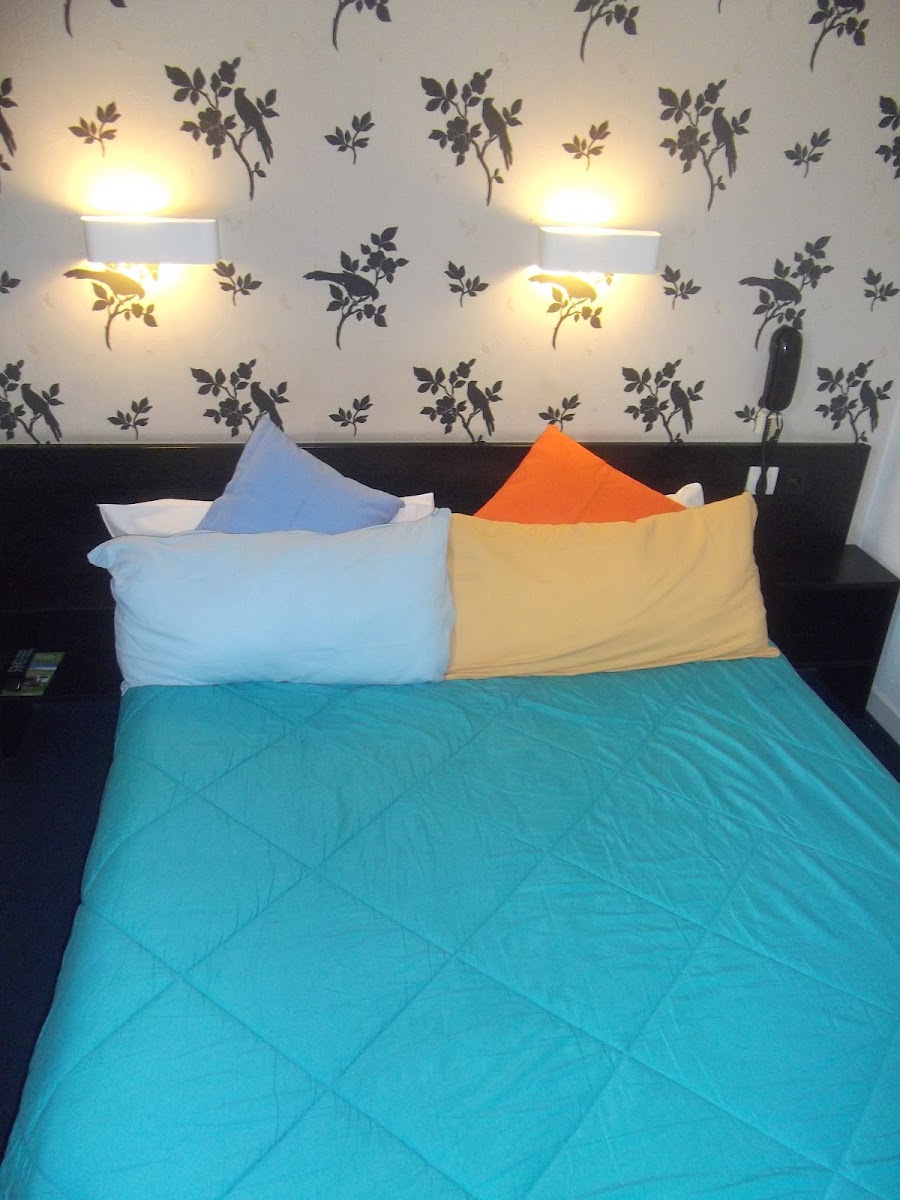 Room 5