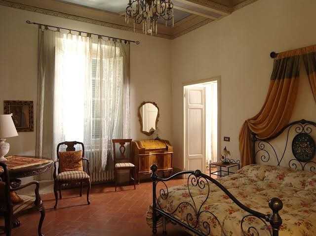Room 7