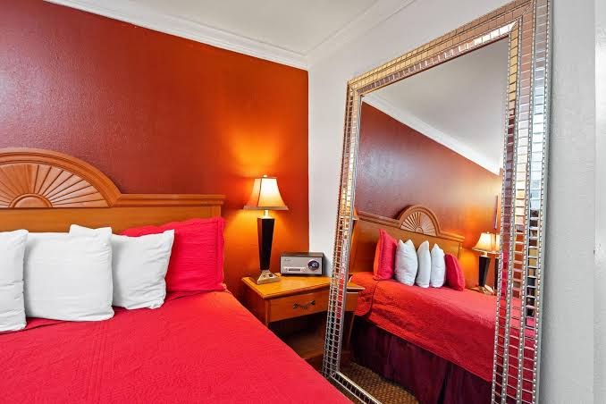 Room 6