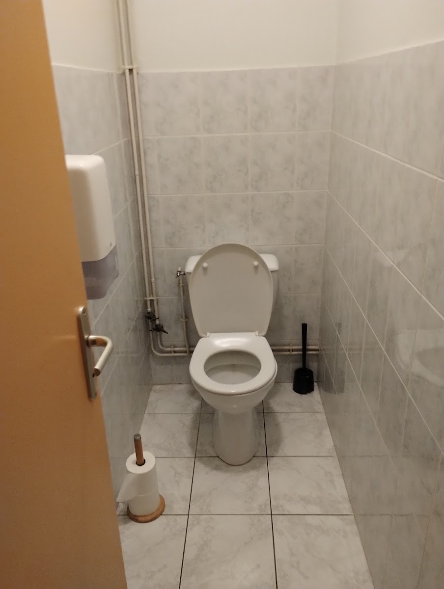 Room 5