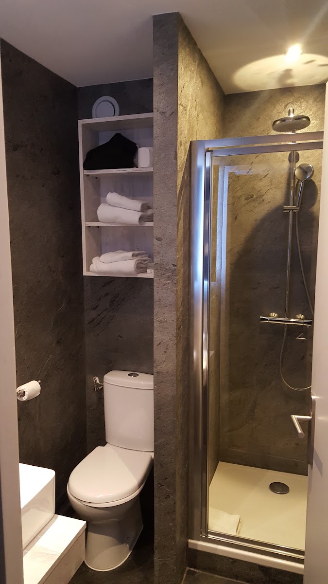 Room 5
