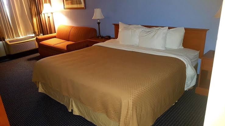 Room 4