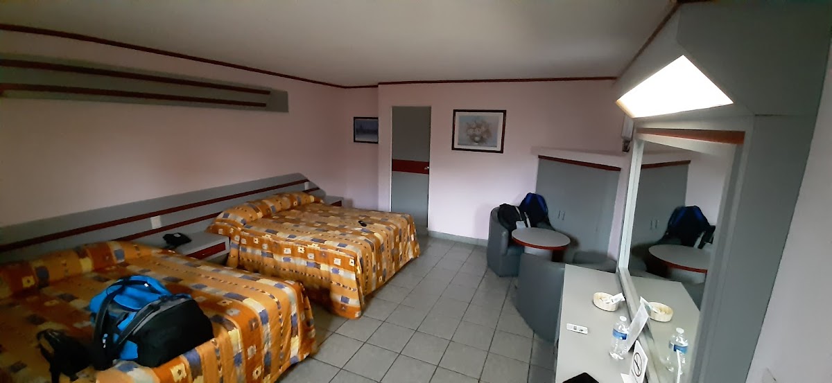 Room 8