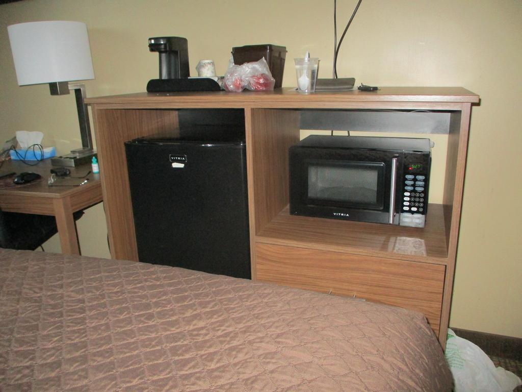 Room 8