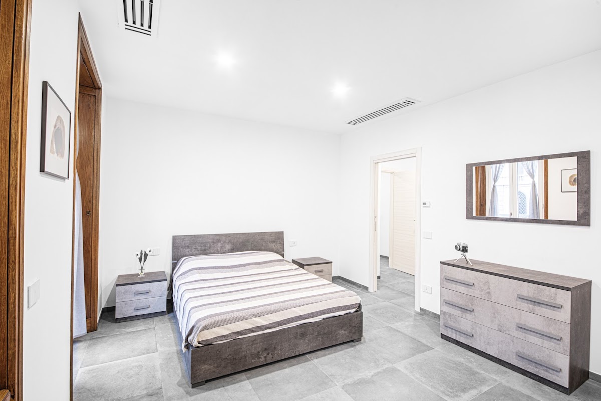 Room 1