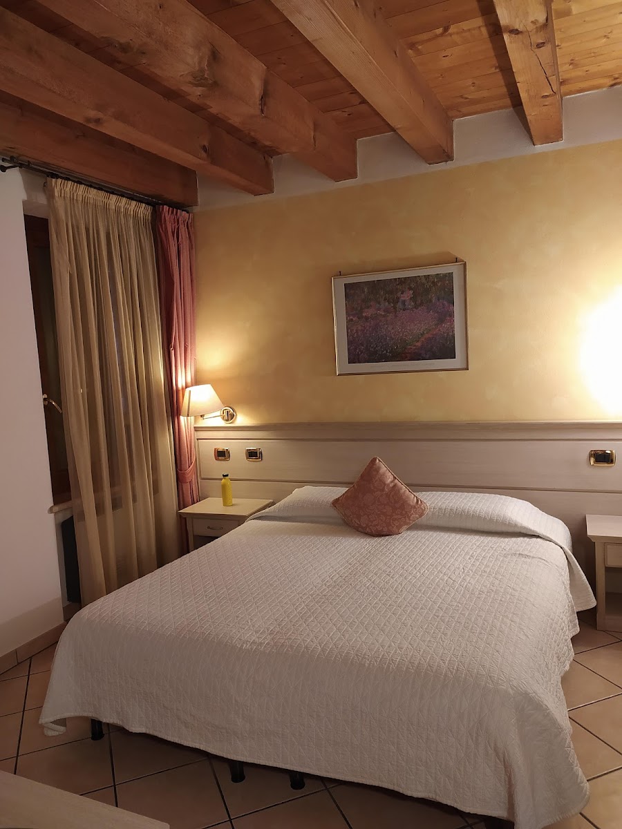 Room 1