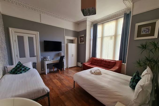 Room 8