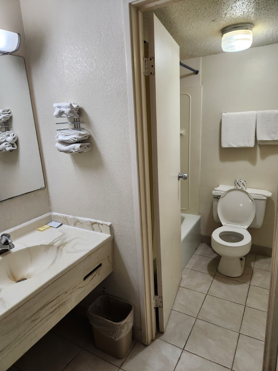 Room 4
