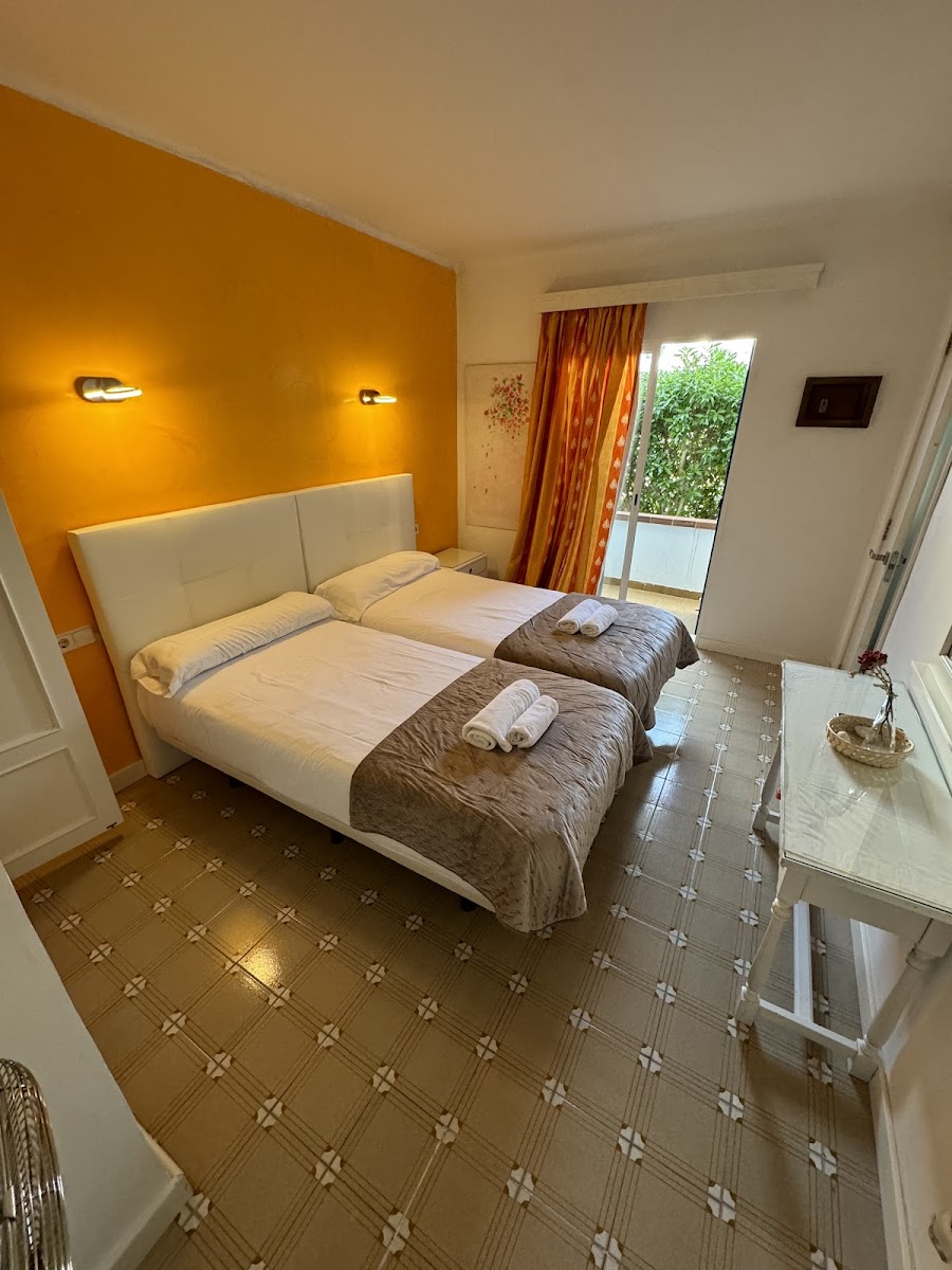 Room 1