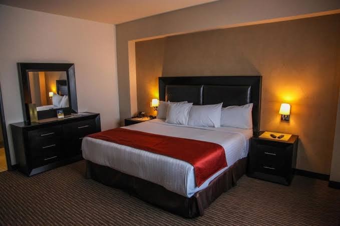 Room 10