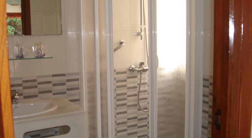 Room 8