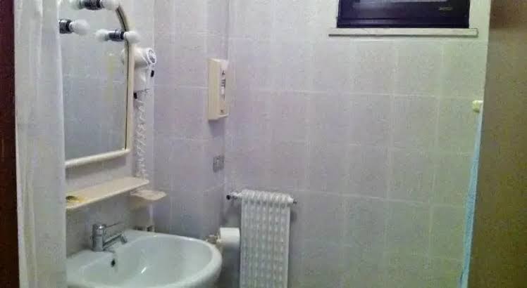 Room 2